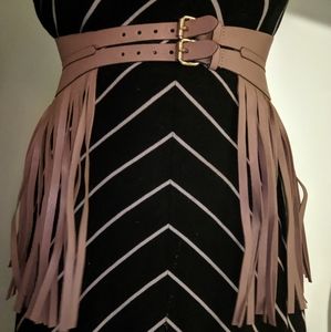 Skirt Contour Faux-Leather Fringe Belt